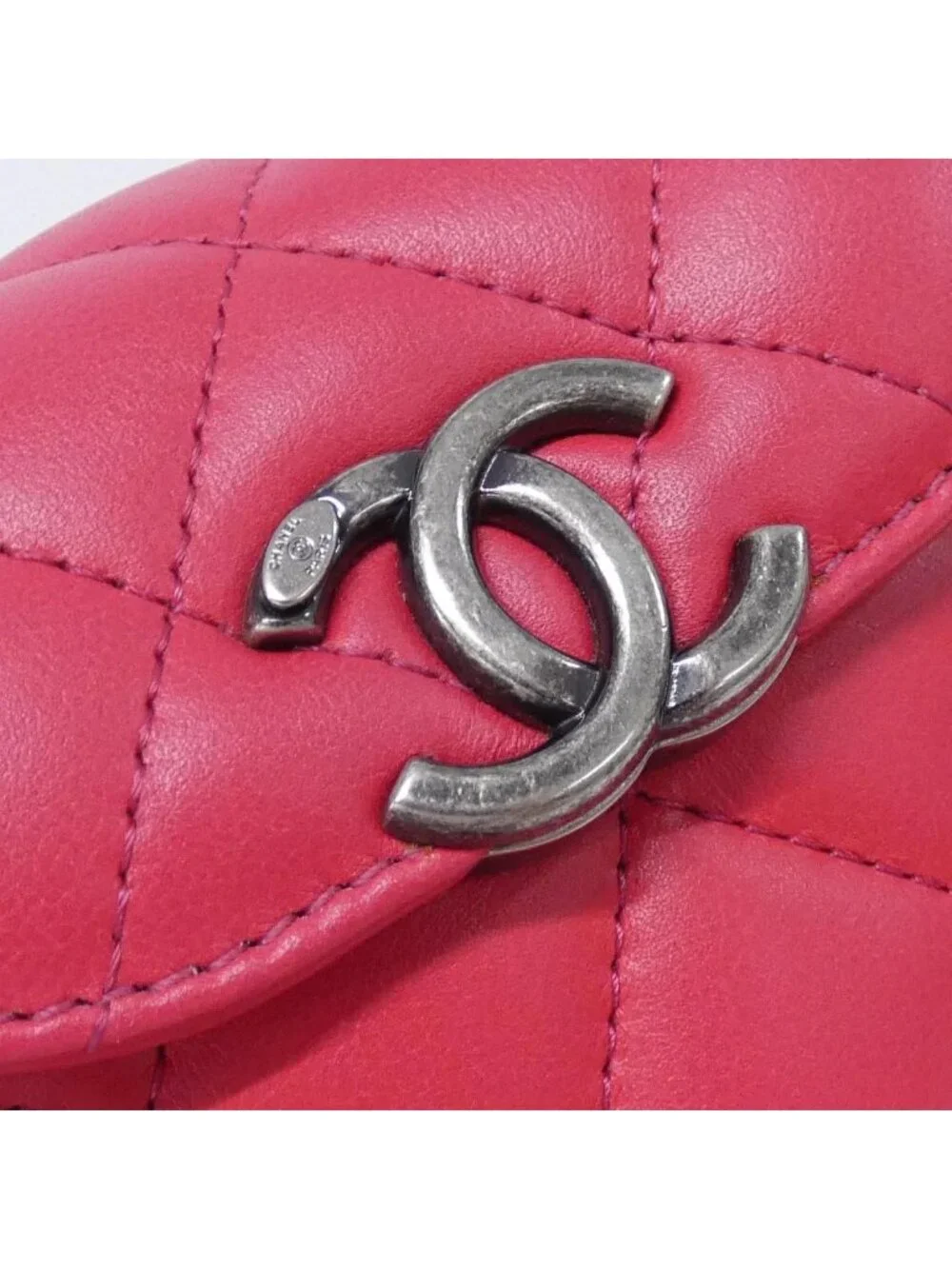 Chanel Shoulder Bag Pink